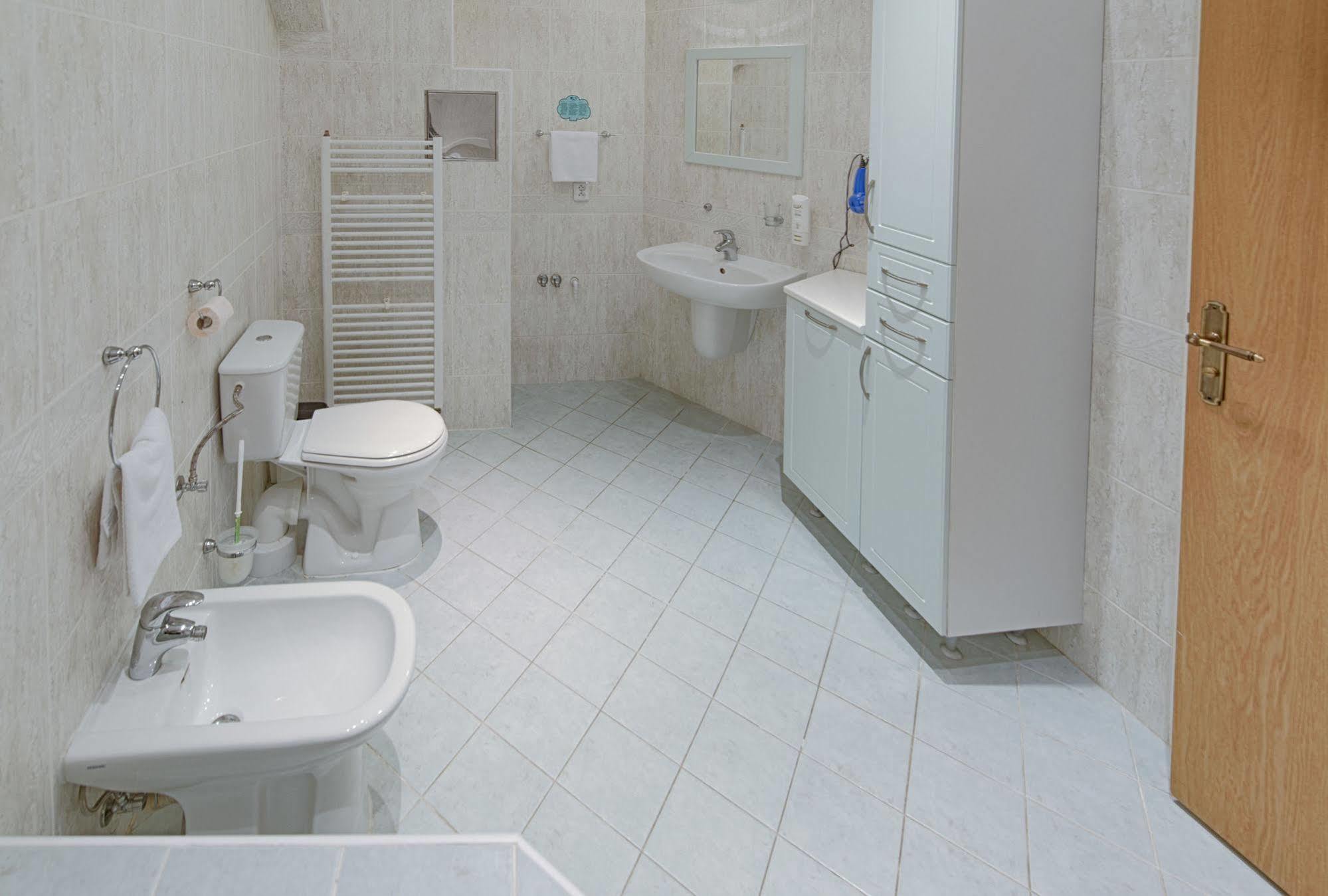 Hotel Derby Karlovy Vary Extérieur photo