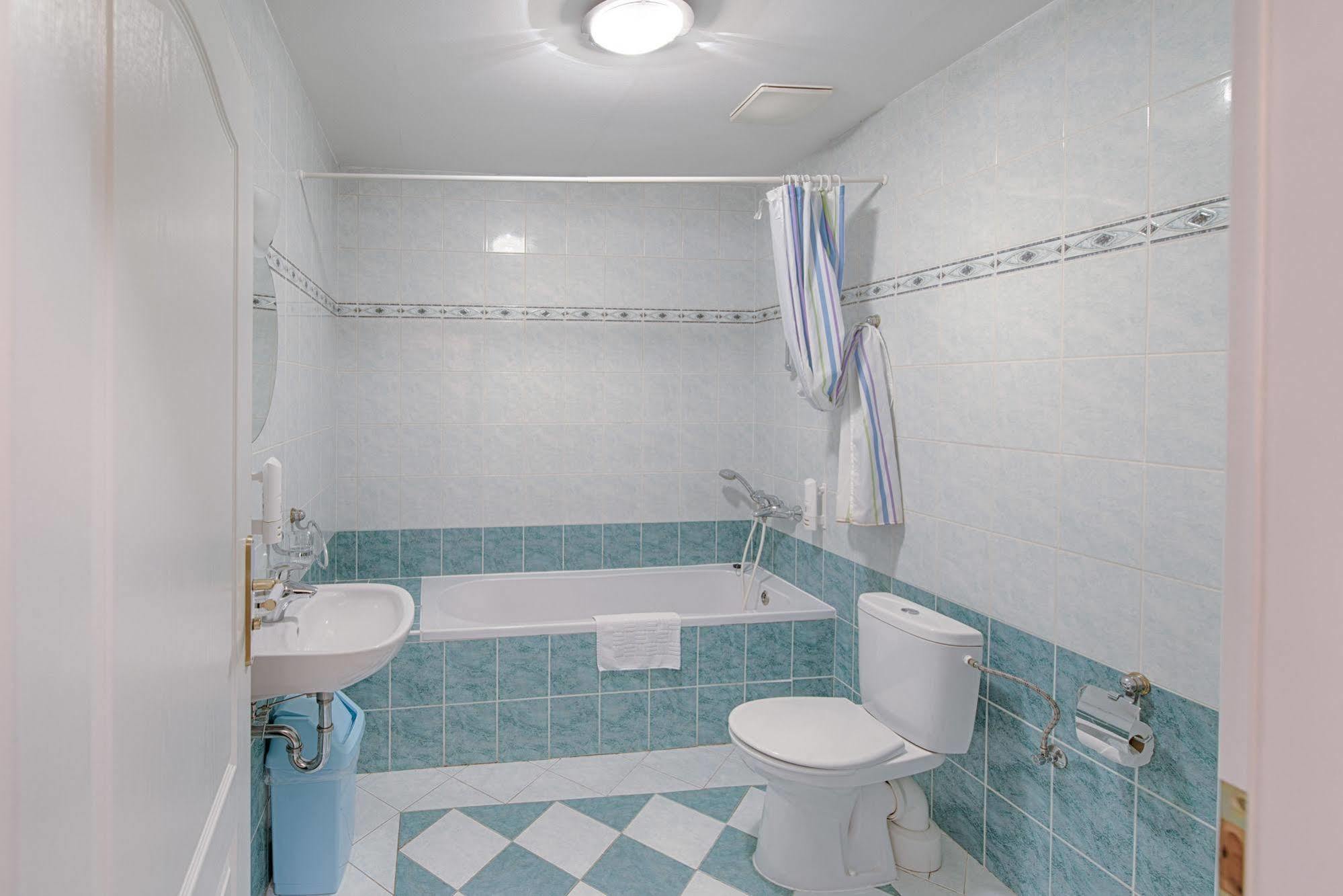 Hotel Derby Karlovy Vary Extérieur photo