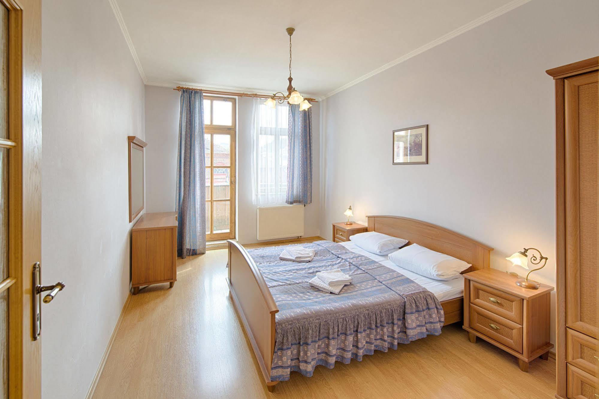 Hotel Derby Karlovy Vary Extérieur photo