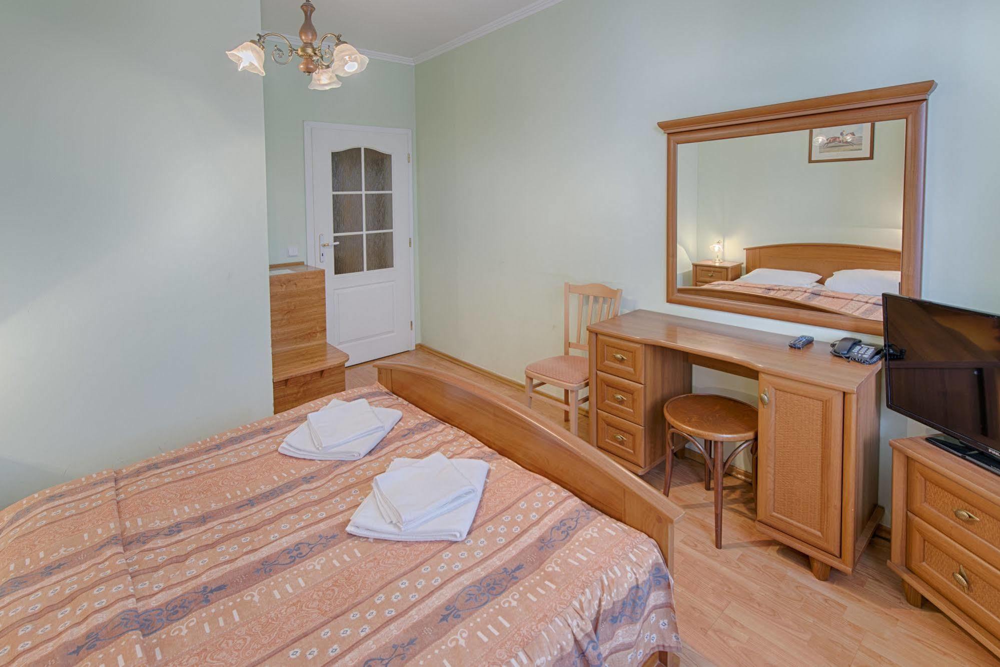 Hotel Derby Karlovy Vary Extérieur photo